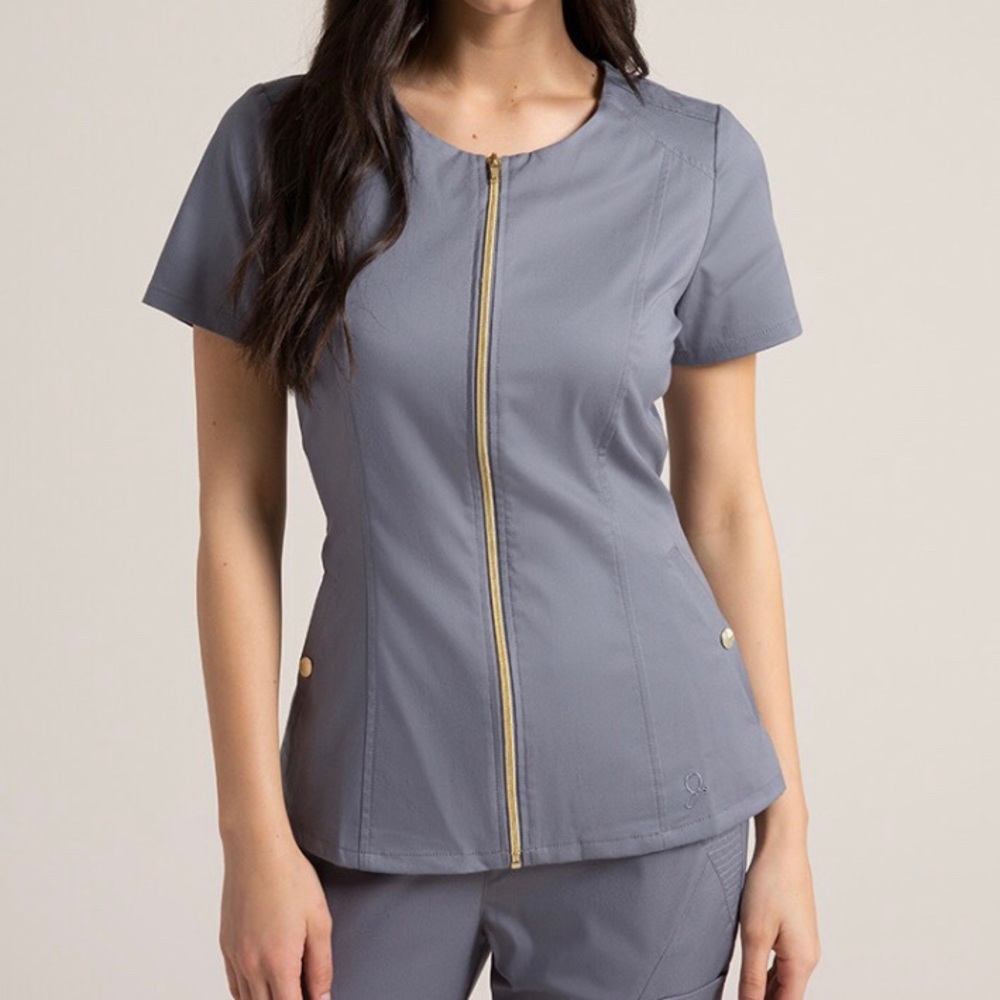 Brand New Jannuu Scrub Top
